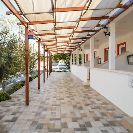 Mali Apartmanhotel Siğacık