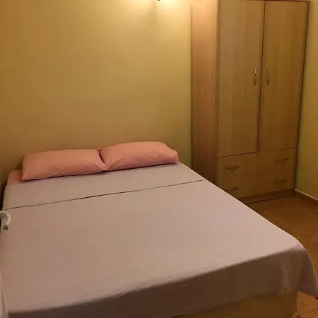 Mali Apartmanhotel