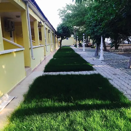 Apartmanhotel Mali 2*